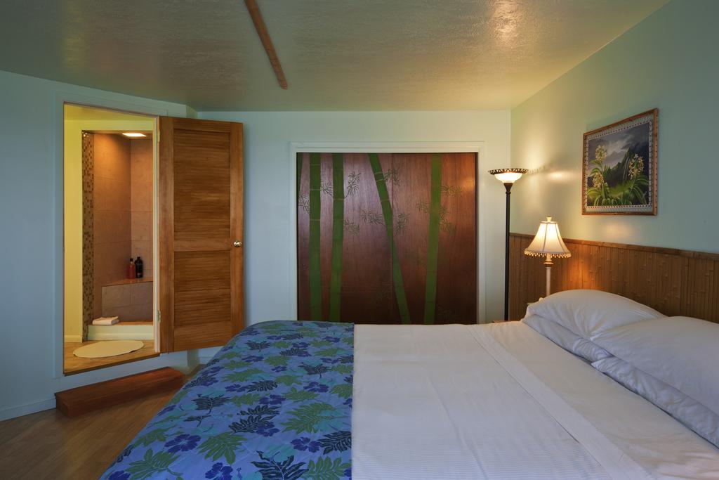 Hale Kai Hawaii Bed & Breakfast Hilo Room photo